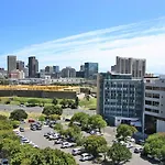 Luxury Family Apartment In Castle Rock With Great Views Of Table Mountain