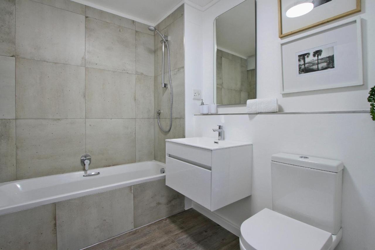 Apartment Luxury Family In Castle Rock With Great Views Of Table Mountain