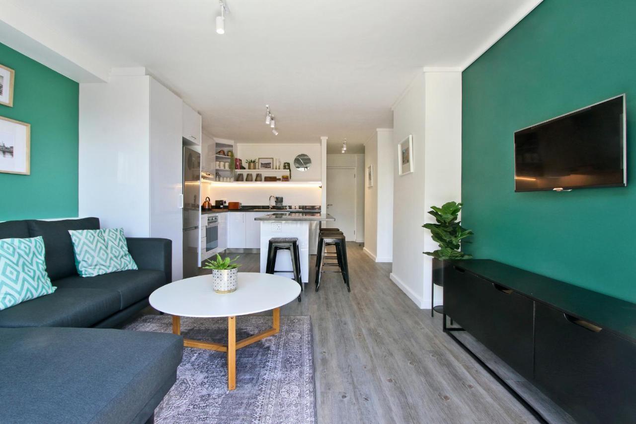 Apartment Luxury Family In Castle Rock With Great Views Of Table Mountain *